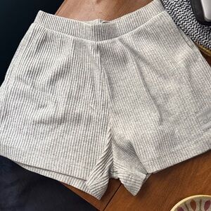 ALO Yoga Light Gray Ribbed Athletic Shorts